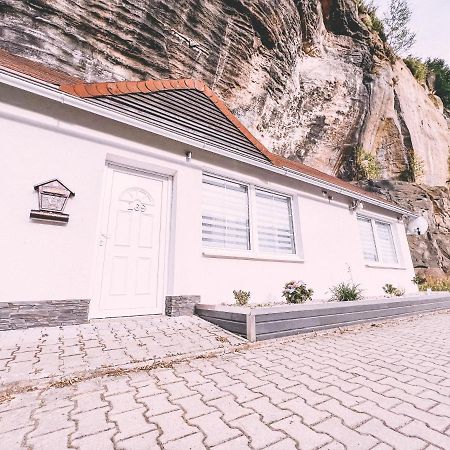 Unicorn Hrensko Apartment Exterior foto