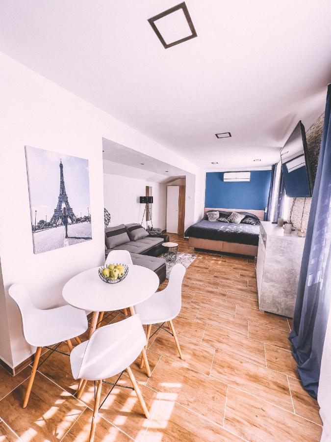 Unicorn Hrensko Apartment Exterior foto