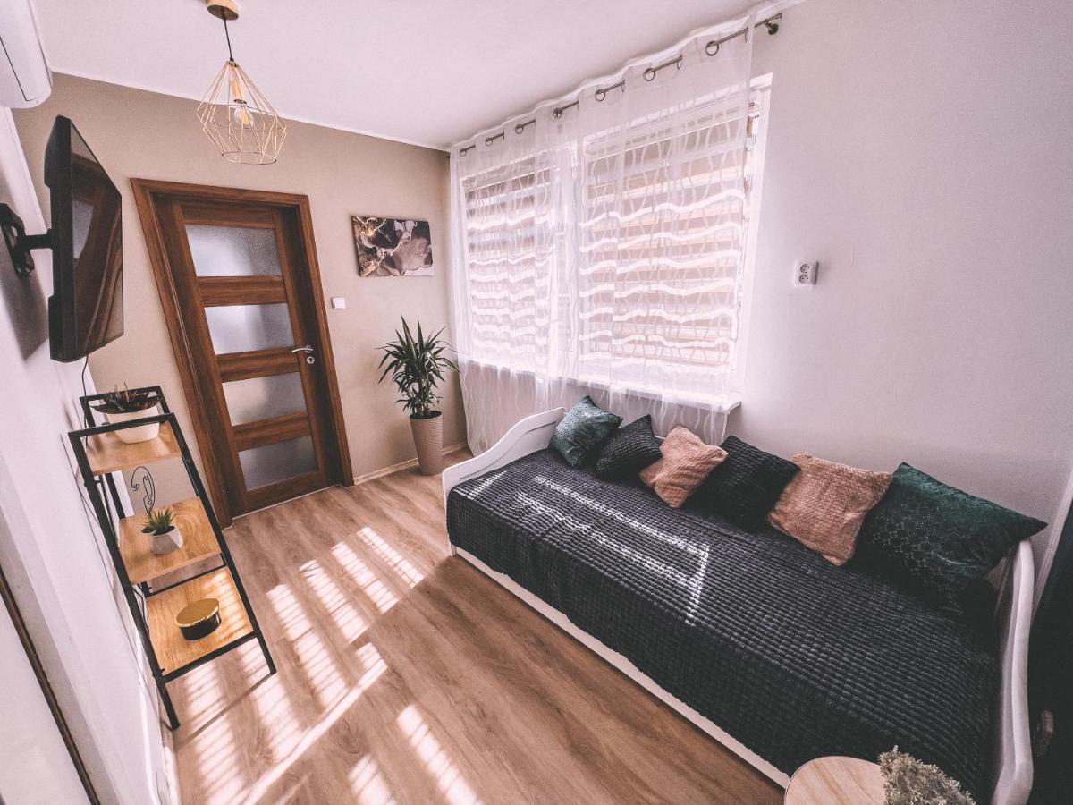 Unicorn Hrensko Apartment Exterior foto